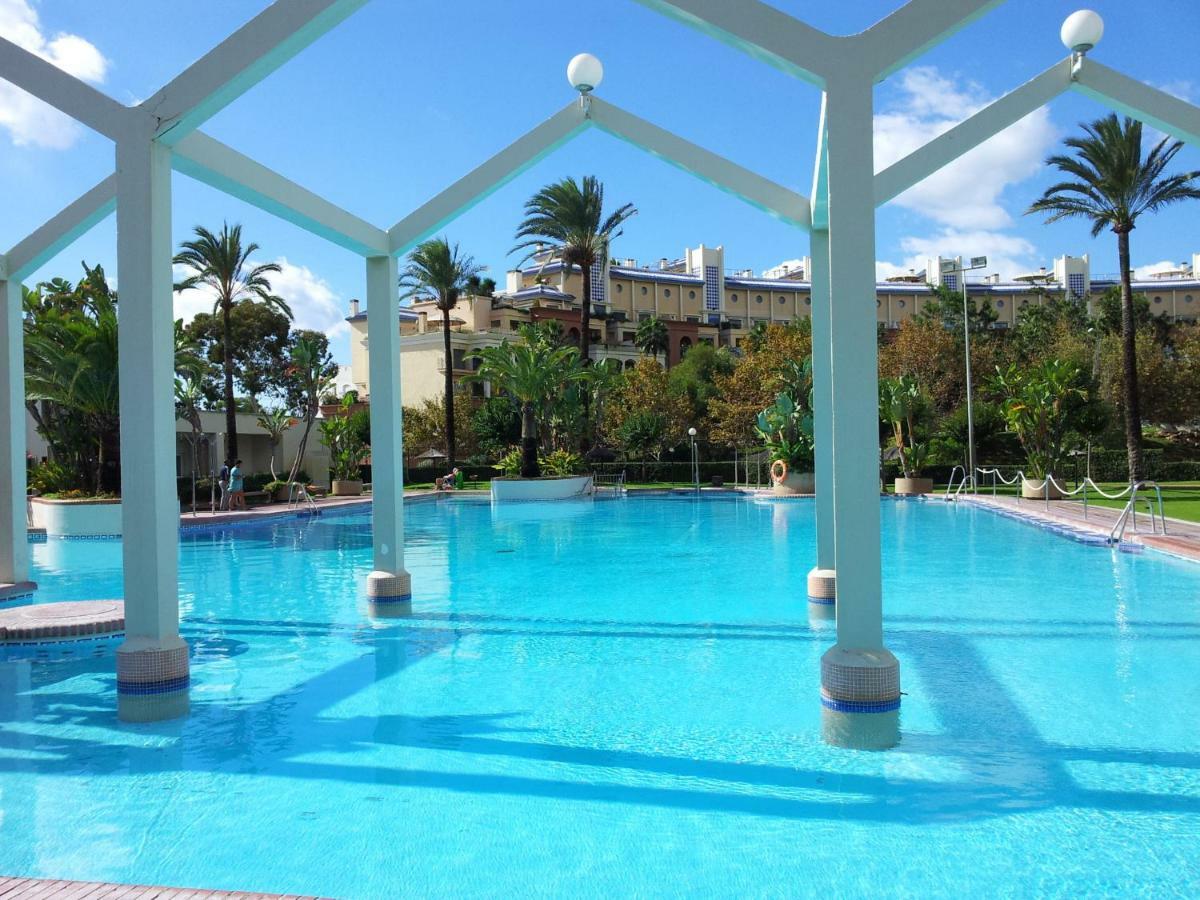 Benalbeach Apartamento En Resort De Benalmádena Dış mekan fotoğraf